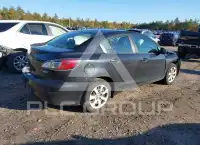 2013 Mazda 3 photo