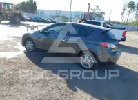 2013 Mazda 3 photo