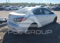 2013 Mazda 3 photo