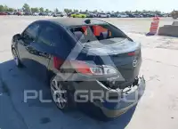 2013 Mazda 3 photo