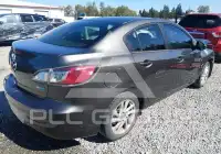 2013 Mazda 3 фото