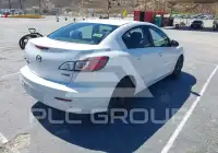2013 Mazda 3 photo