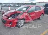 2013 Mazda 3 photo