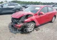 2013 Mazda 3 фото