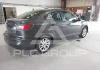 2013 Mazda 3 фото