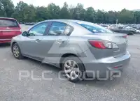2013 Mazda 3 photo