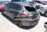 2013 Mazda 3 photo
