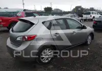 2013 Mazda 3 photo