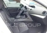 2013 Mazda 3 photo