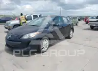 2013 Mazda 3 photo