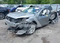 2013 Mazda 3 photo