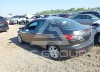 2013 Mazda 3 photo
