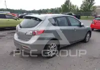 2013 Mazda 3 photo