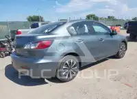 2013 Mazda 3 photo