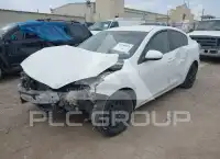 2013 Mazda 3 photo