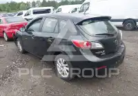 2013 Mazda 3 photo