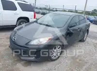 2013 Mazda 3 photo