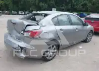 2013 Mazda 3 photo