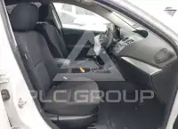 2013 Mazda 3 photo