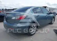 2013 Mazda 3 photo