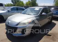 2013 Mazda 3 photo