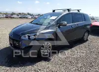 2013 Mazda 5 photo