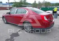 2013 Lincoln MKS photo