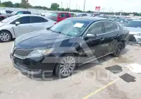 2013 Lincoln MKS photo