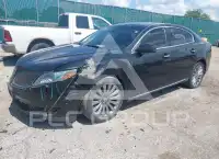2013 Lincoln MKS photo