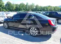 2013 Lincoln MKS photo