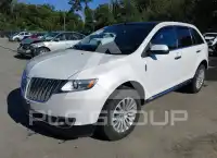 2013 Lincoln MKX photo