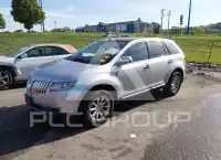 2013 Lincoln MKX photo