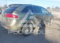 2013 Lincoln MKX photo