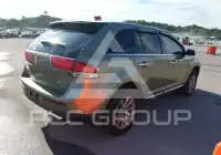 2013 Lincoln MKX photo