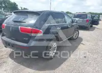 2013 Lincoln MKX photo