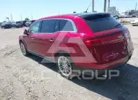2013 Lincoln MKT фото