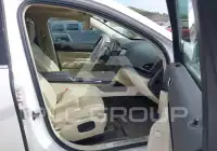 2013 Lincoln MKT фото