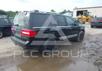 2013 Lincoln NAVIGATOR photo