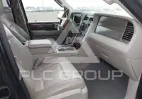 2013 Lincoln NAVIGATOR photo
