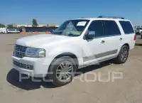 2013 Lincoln NAVIGATOR фото