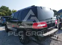 2013 Lincoln NAVIGATOR photo