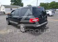 2013 Lincoln NAVIGATOR фото