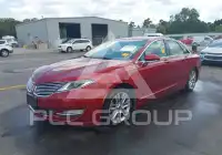 2013 Lincoln MKZ photo