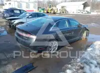 2013 Lincoln MKZ фото