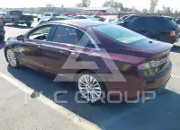 2013 Lincoln MKZ photo
