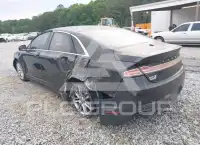 2013 Lincoln MKZ photo