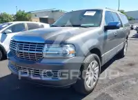 2013 Lincoln NAVIGATOR фото