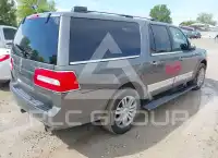 2013 Lincoln NAVIGATOR photo