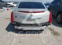 2013 Cadillac XTS photo