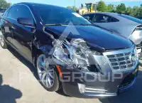 2013 Cadillac XTS photo